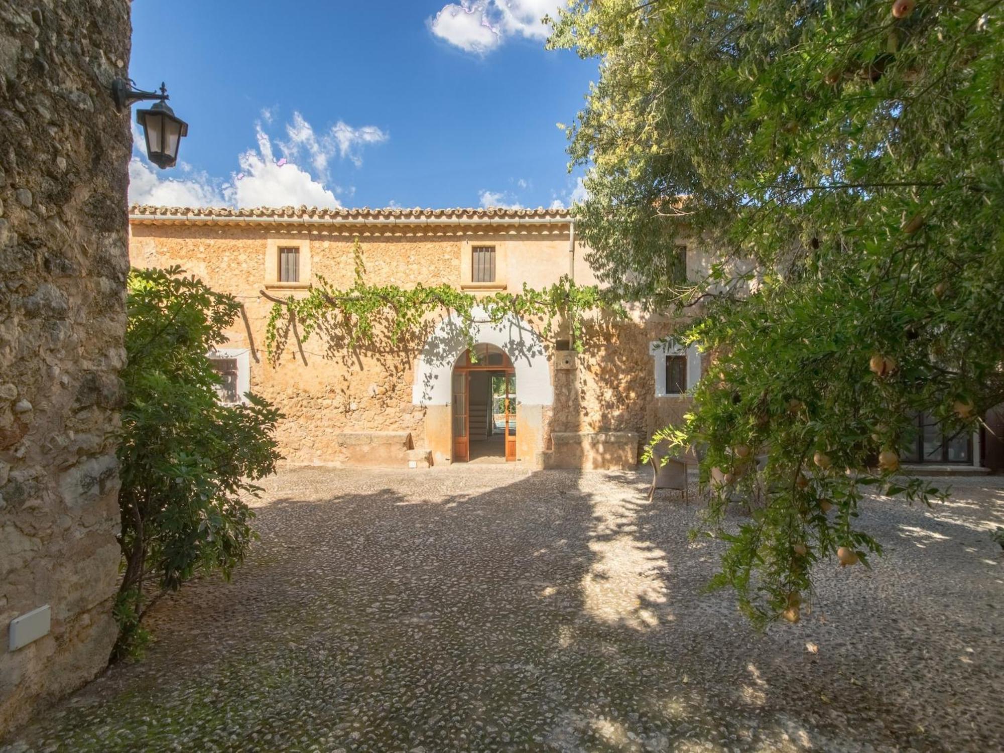 Ferienhaus Charming For 8 Adults *