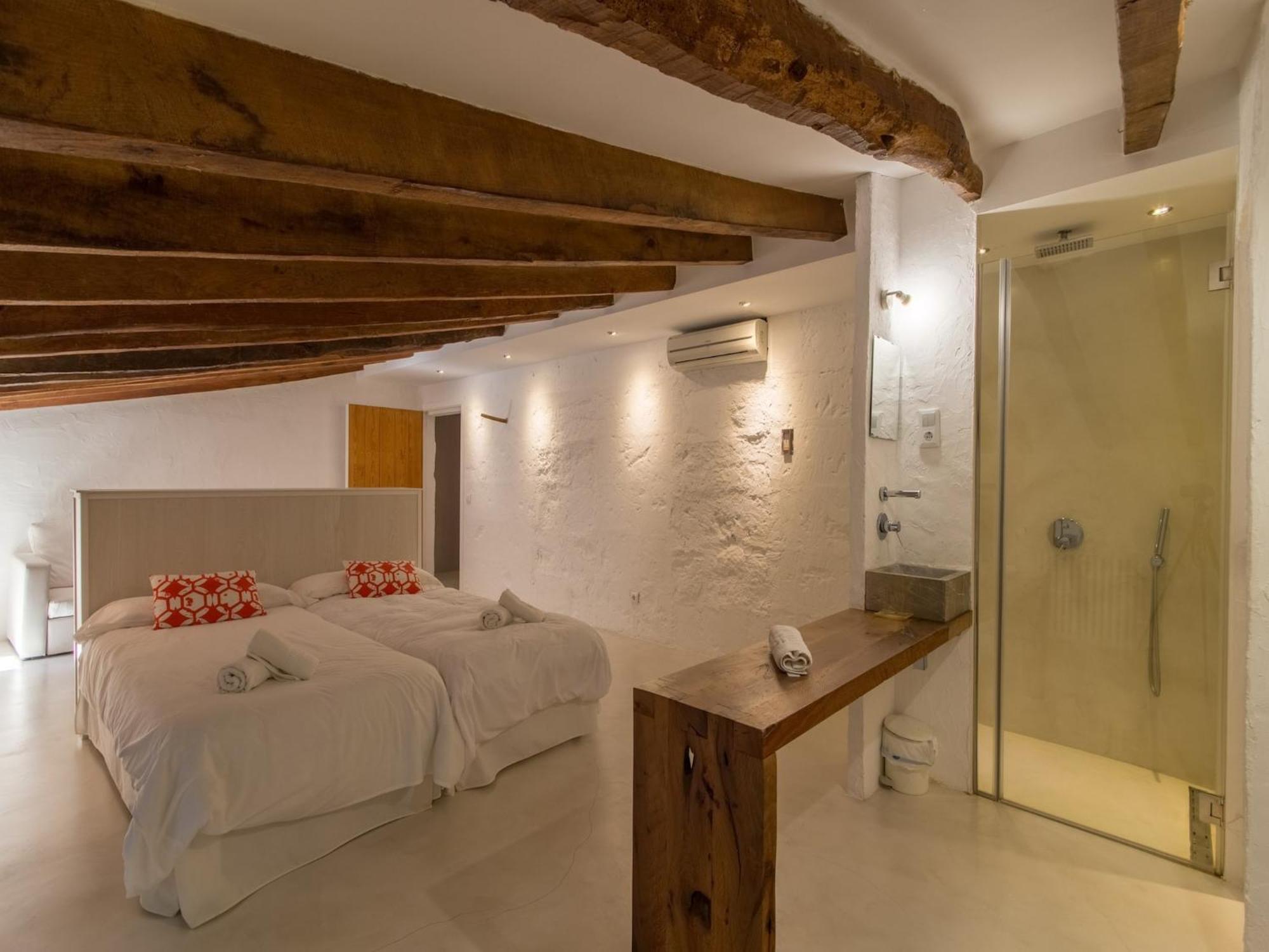 Charming For 8 Adults Ferienhaus *