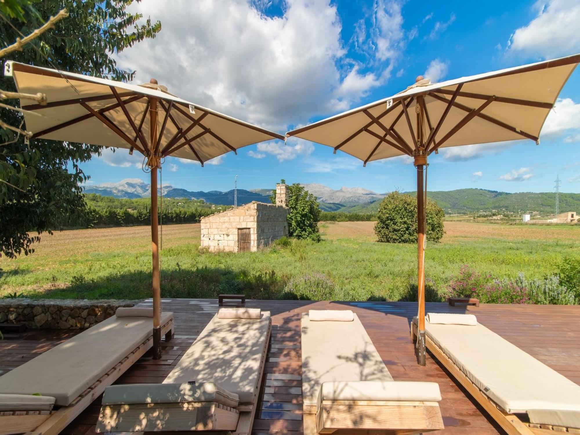 Charming For 8 Adults Ferienhaus